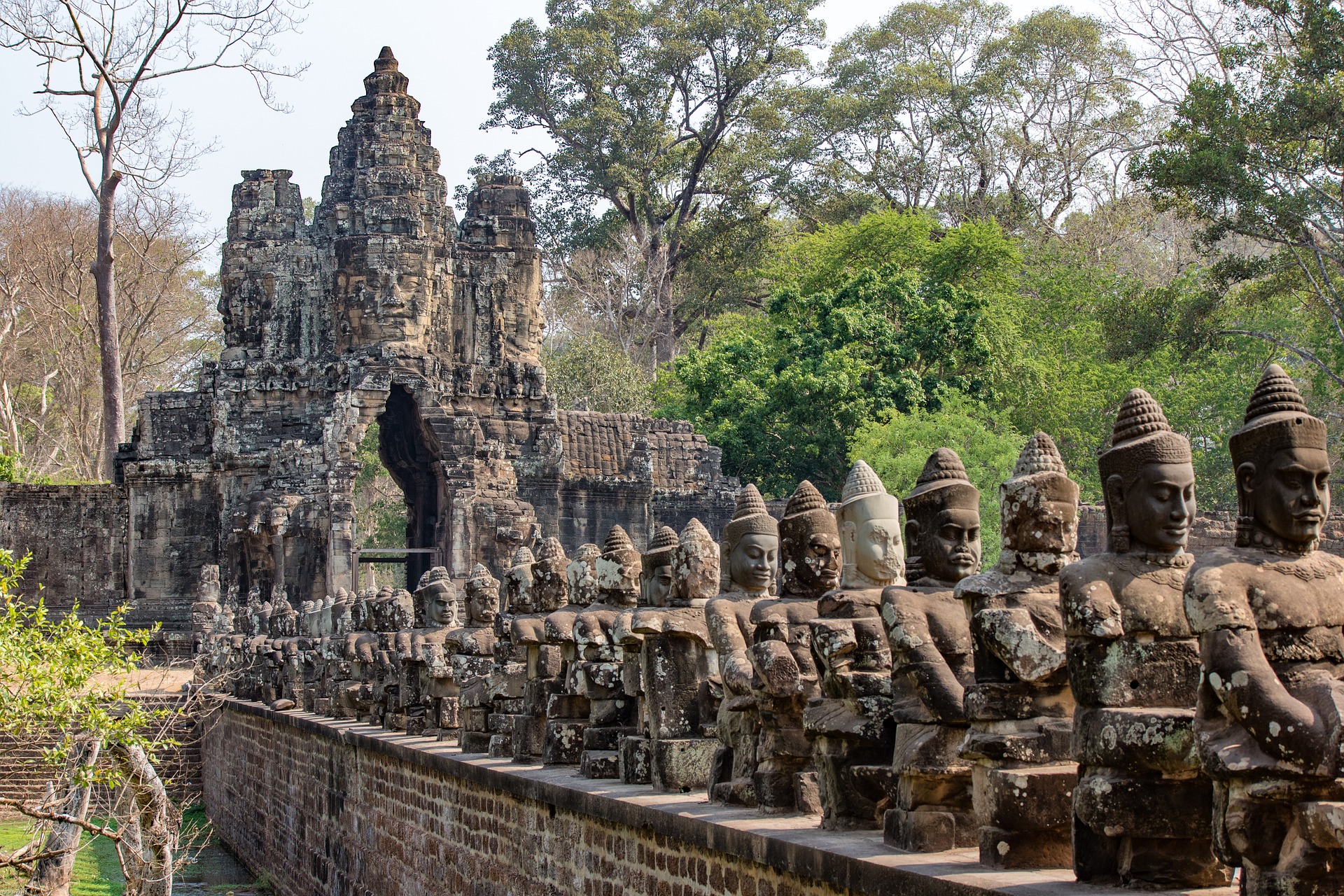 Cambodia’s crazy $3000 entry fee, and the latest on travel restrictions