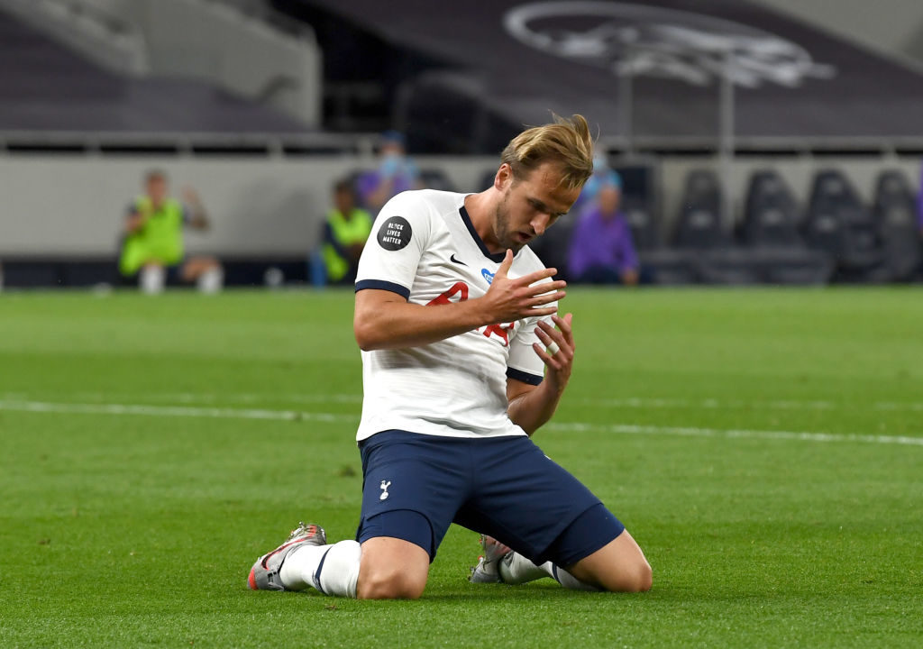 LONDON, ENGLAND - JUNE 23: Harry Kane of Tottenham Hotspur reacts after a missed chance during the Premier League match between Tottenham Hotspur and West Ham United at Tottenham Hotspur Stadium on June 23, 2020 in London, England. Football Stadiums around Europe remain empty due to the Coronavirus Pandemic as Government social distancing laws prohibit fans inside venues resulting in all fixtures being played behind closed doors. (Photo by Neil Hall/Pool via Getty Images)
