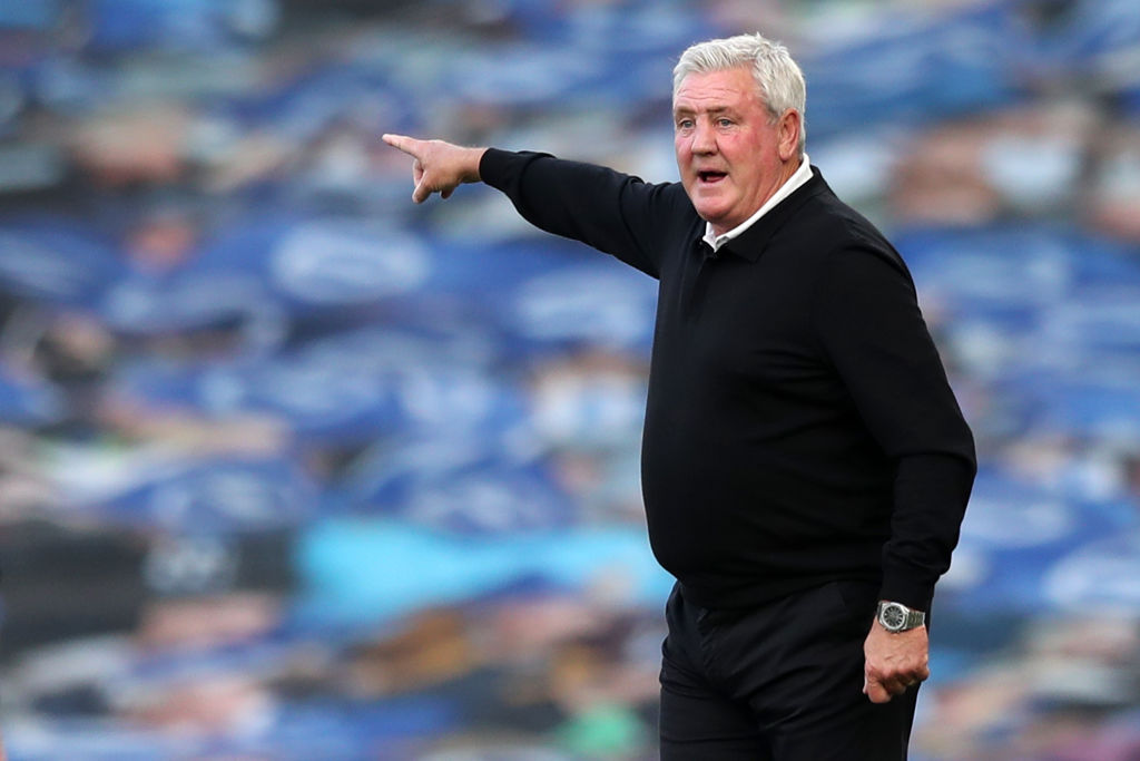 How does Steve Bruce compare with Rafa Benitez's Newcastle record?