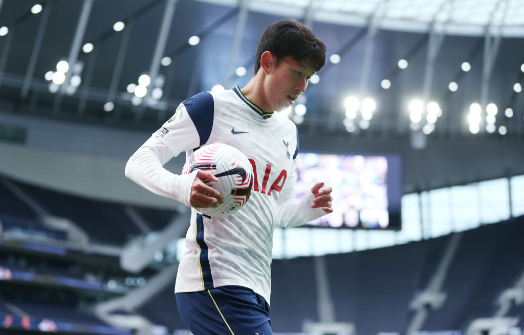 Son's injury offers Bergwijn a chance to impress Mourinho