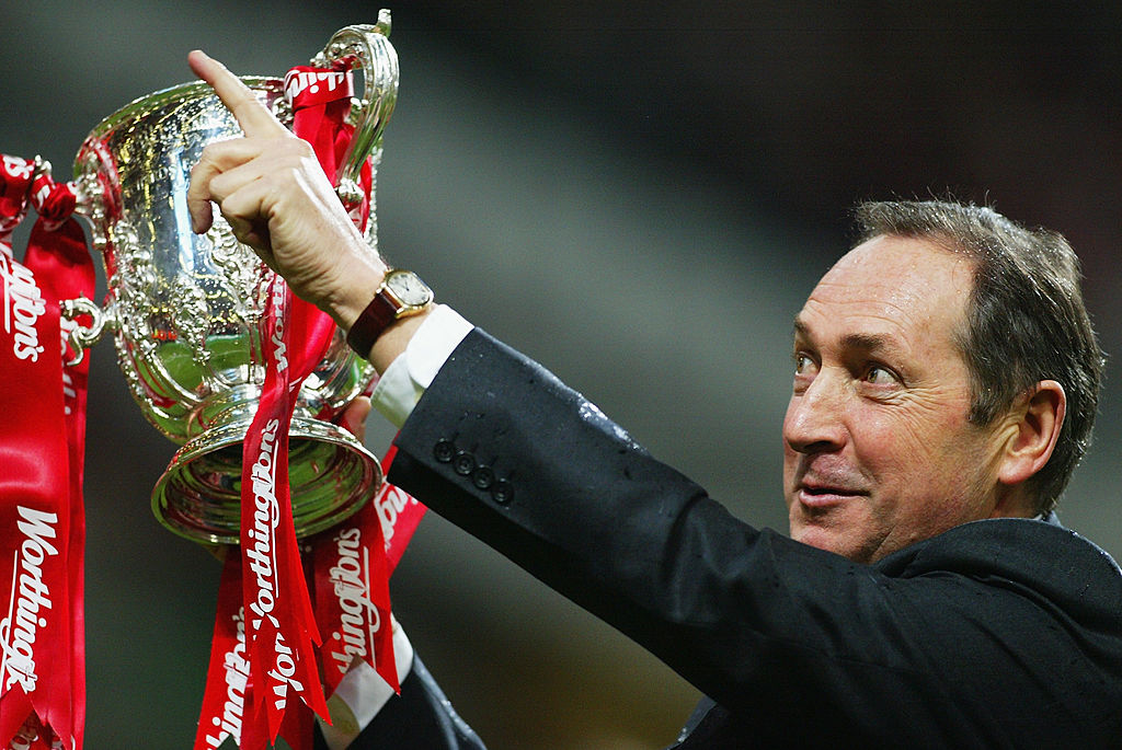 ‘Brilliant manager, brilliant man’: Liverpool fans pay tribute to Gerard Houllier