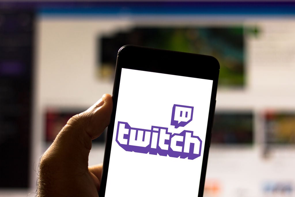 What did Fundy do? Twitter tries to 'cancel' YouTuber after Twitch stream