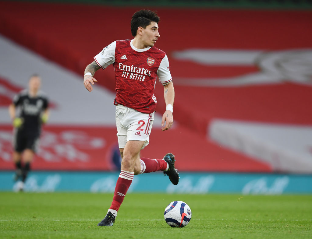 Report: Arteta convinced Bellerin to stay at Arsenal for one more season last summer
