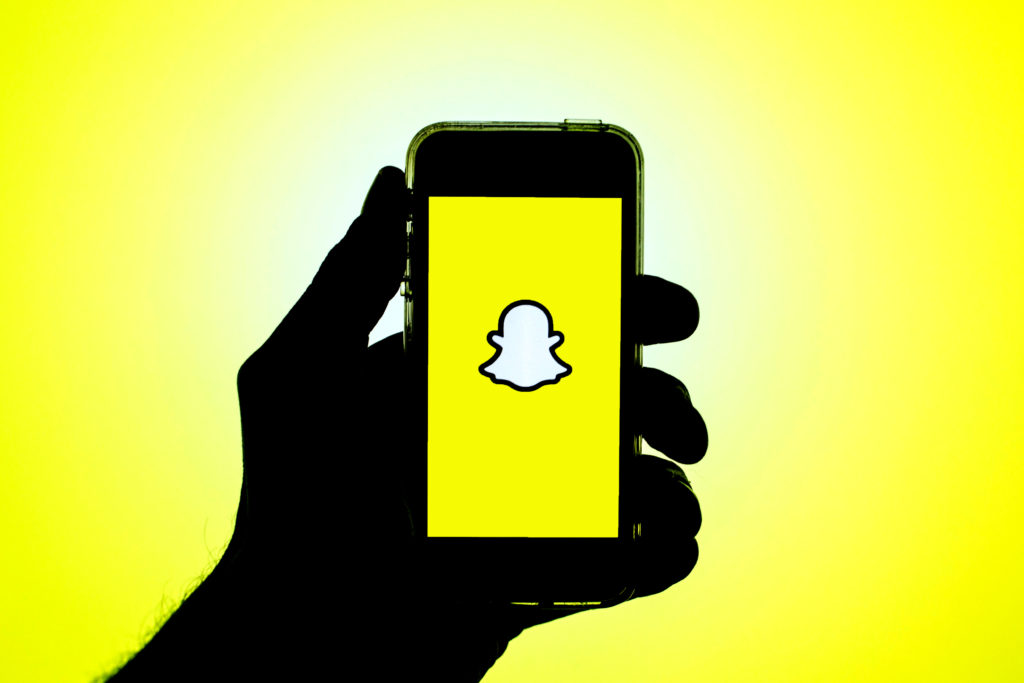 what-does-smh-mean-on-snapchat-an-entrepreneur-s-guide-to-decoding