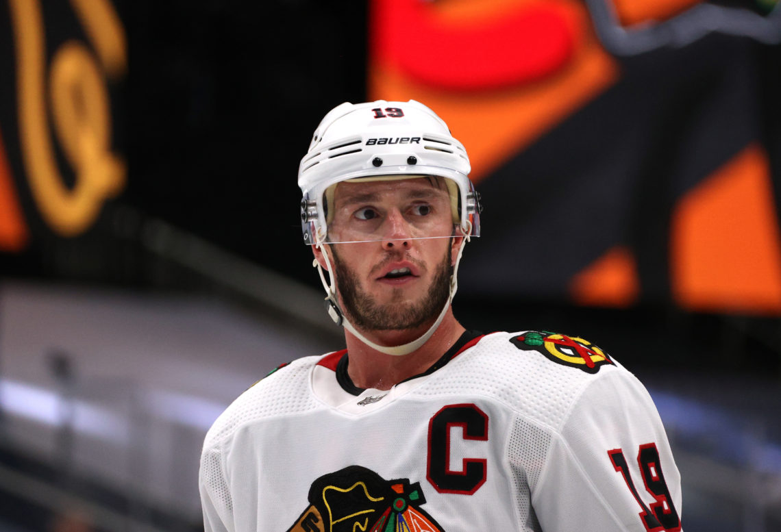 Who is Jonathan Toews' girlfriend, Lindsey Vecchione? NHL star's
