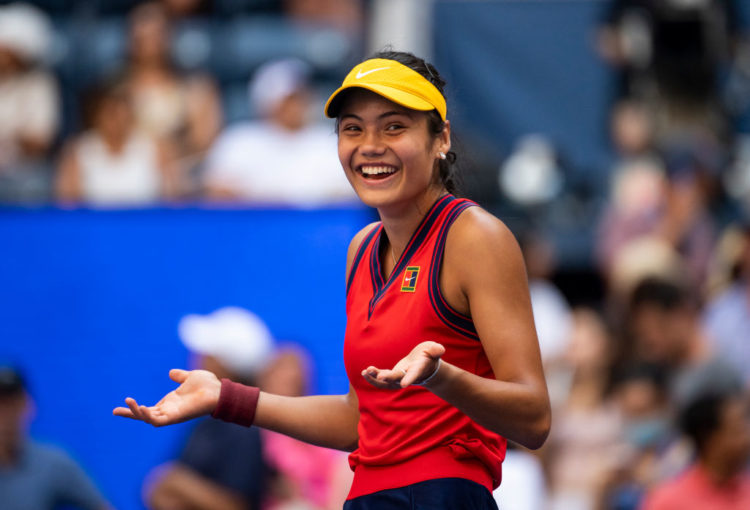 Tennis sensation Emma Raducanu advances to US Open quarter-finals