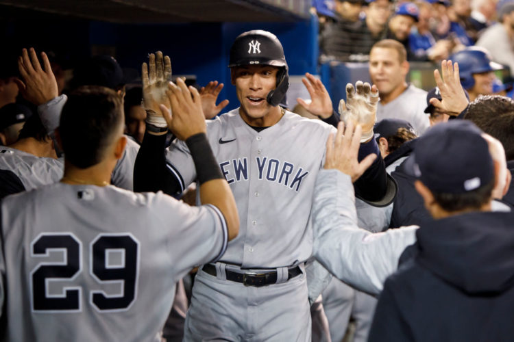 What is the New York Yankees magic number today?