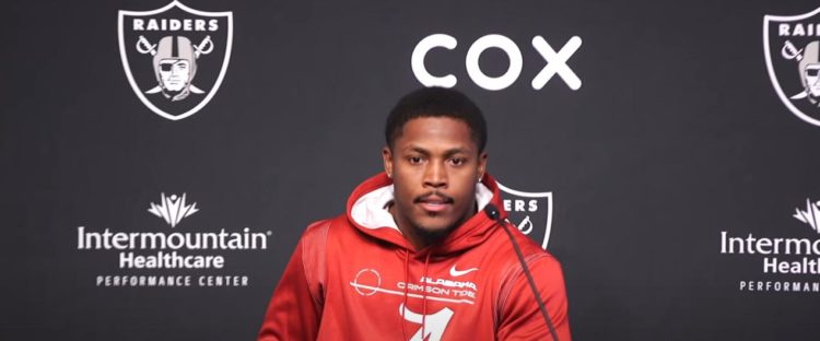What's Josh Jacobs' neck tattoo? Raiders fans spot ink at Cowboys game