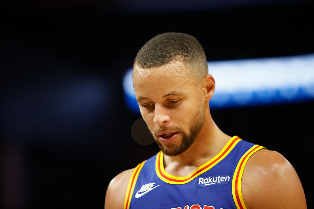 How many years has Steph Curry been in the NBA as he breaks record?