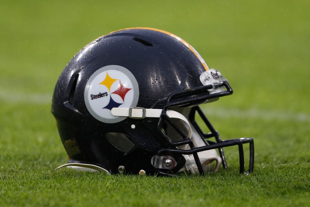 pittsburgh steelers helmet logo one side