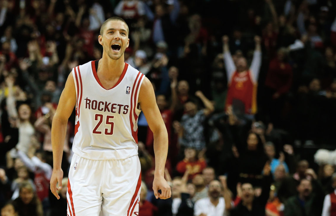Here's what happened to Chandler Parsons and why his NBA career ended