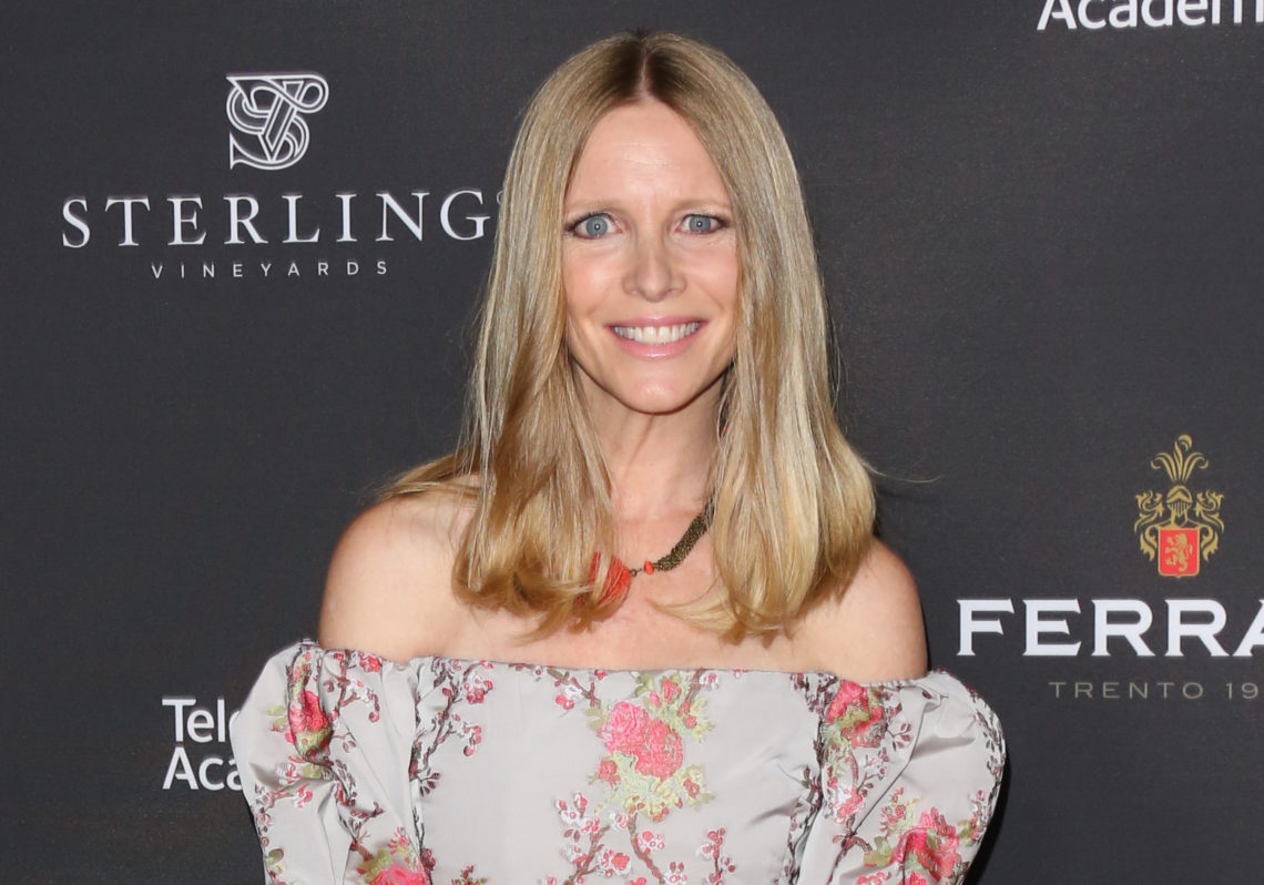 Lauralee Bell says 'grateful' goodbye to Y&R legend after 42 years