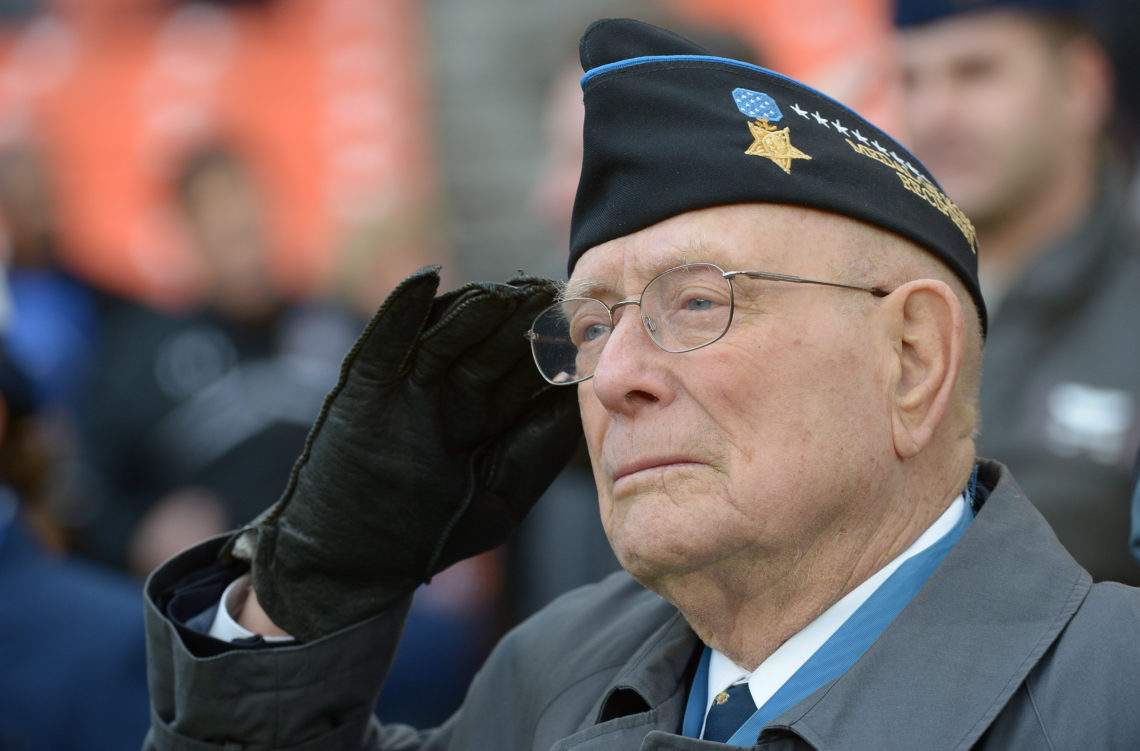 How many WW2 veterans are still alive in 2022 in the United States?
