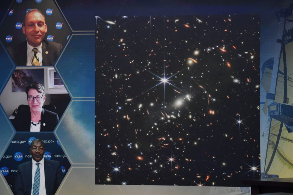 US-POLITICS-BIDEN-TELESCOPE-WEBB-NASA-SPACE