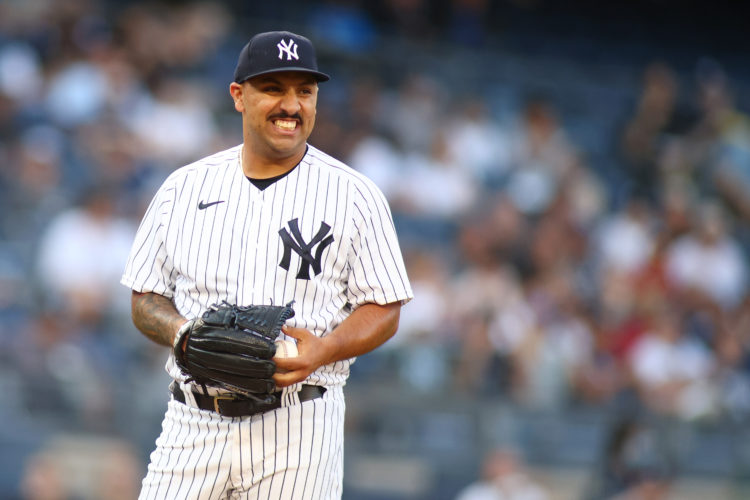 Yankees pitcher Nestor Cortes proposes to girlfriend during All