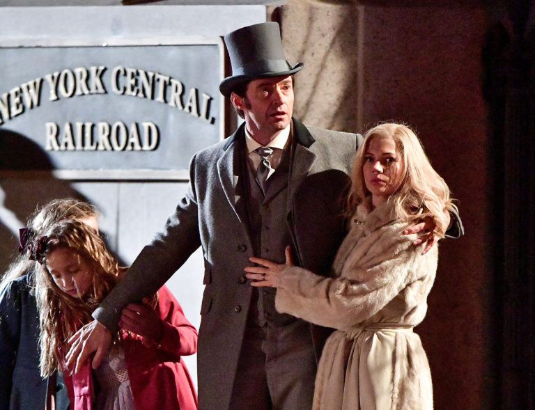 Horrific True Story Of The Greatest Showman s Real Owner And Conman