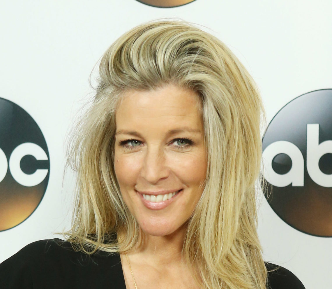 GH's Laura Wright shares her ‘favorite hair style' in Guiding Light throwback