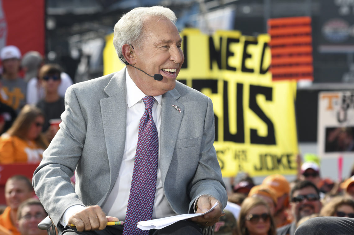 Fans think Lee Corso should retire as 87-year-old returns for college football season
