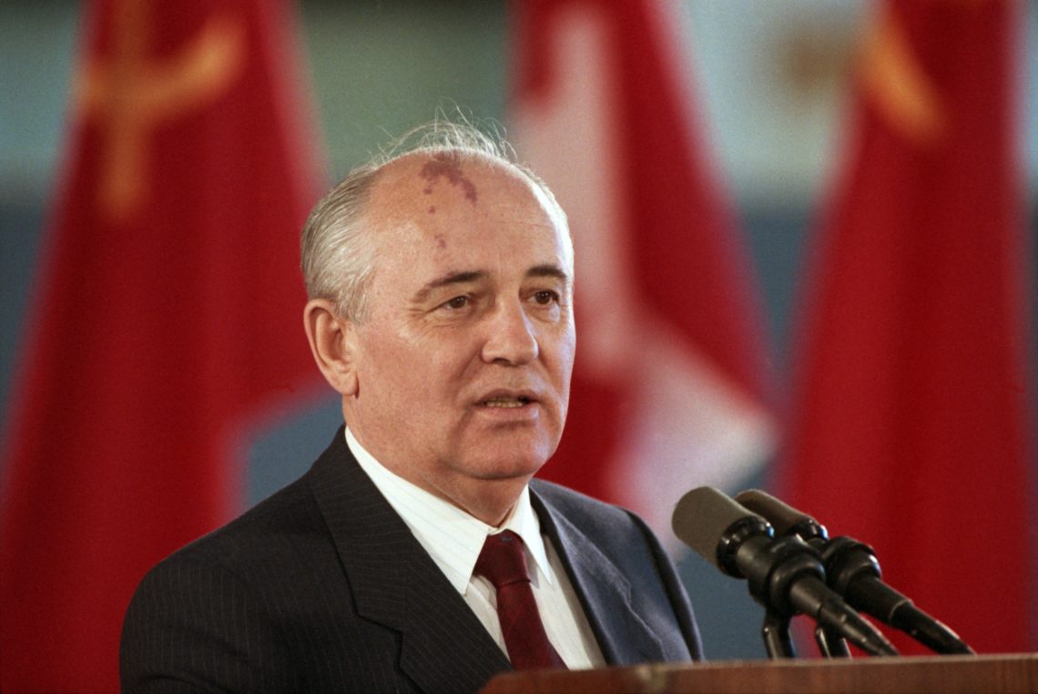 Mikhail Gorbachev's distinctive birthmark explained as Soviet leader passes away