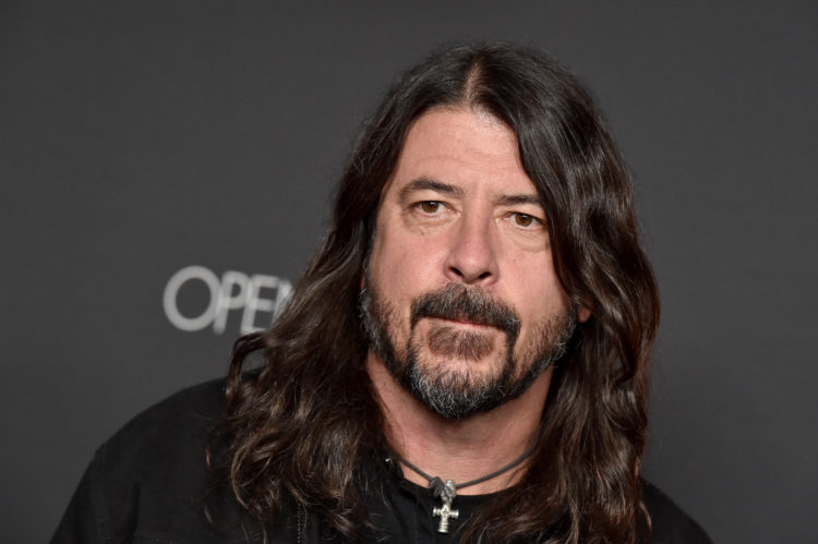 Foo Fighters' Dave Grohl breaks down in tears and pays tribute to Taylor Hawkins