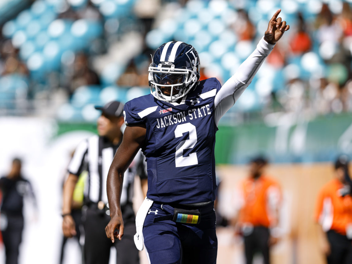 is jackson state quarterback sheduer sanders related son of deion sanders