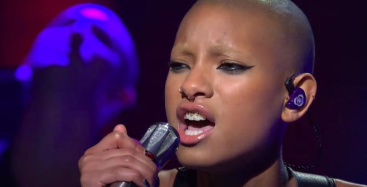 Willow Smith's glimmering teeth gems steal the show in debut SNL gig