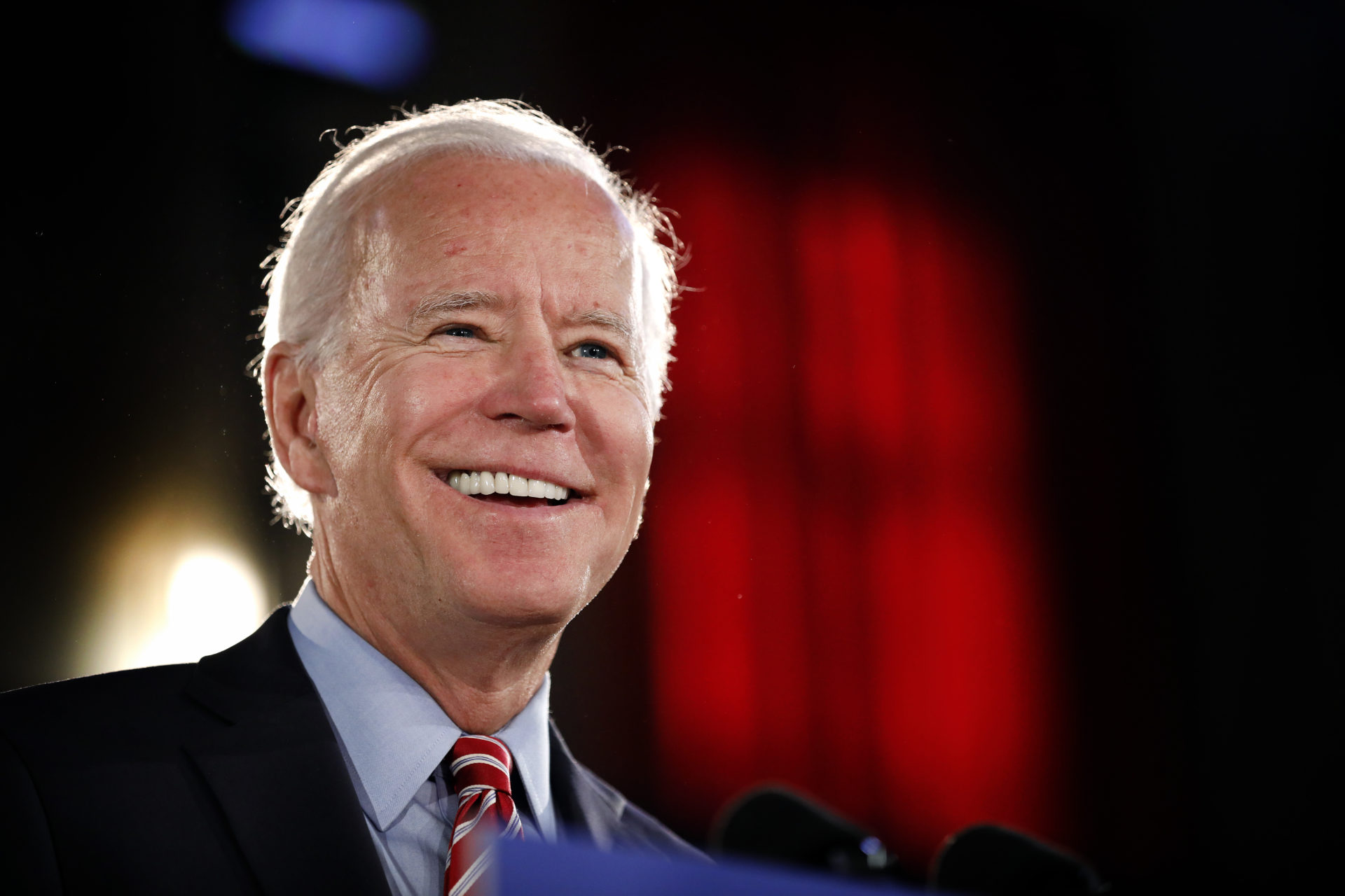 El candidato presidencial Joe Biden pronuncia un discurso sobre política económica en Scranton, Pennsylvania