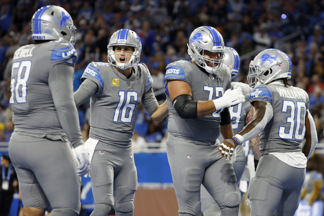 Lions fans unhappy with their grey color 'rush' Thanksgiving uniforms