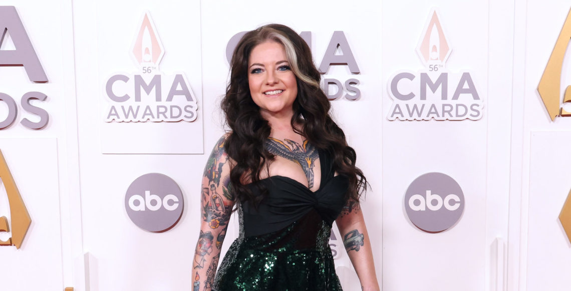 Ashley McBryde’s weight loss journey From losing 35lb to celebrating