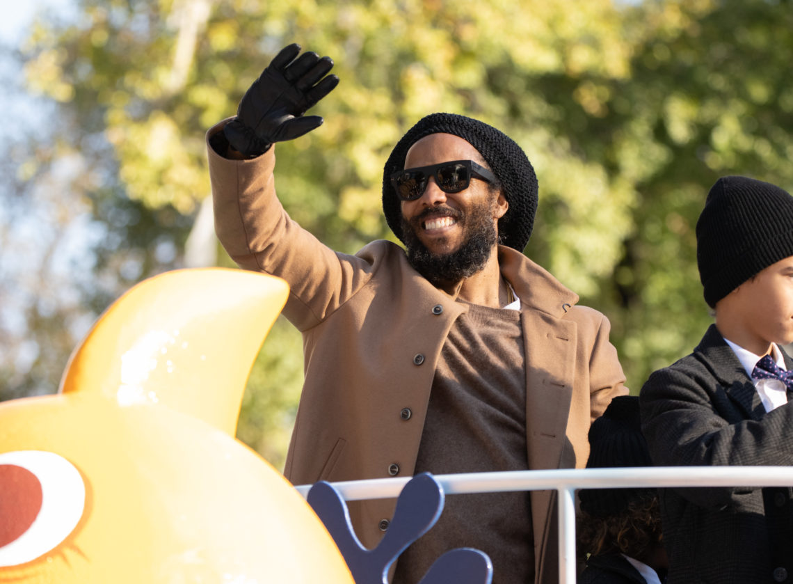Ziggy Marley on the Baby Shark float stole the show at 2022 Thanksgiving Parade