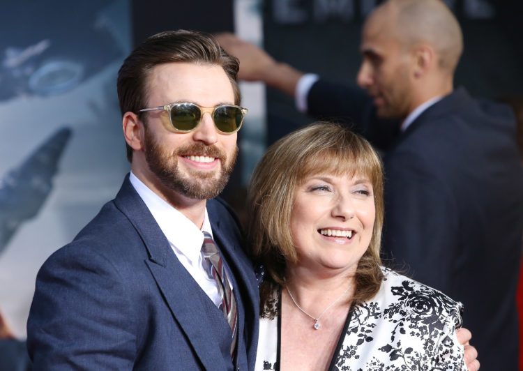 Who is Chris Evans' mom Lisa Capuano? Sexiest Man Alive does her proud