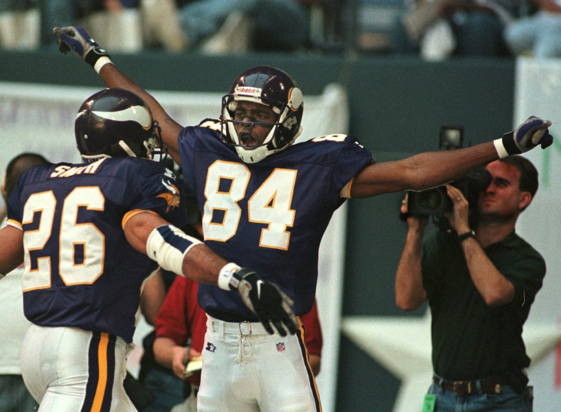 Randy Moss' epic 1998 Thanksgiving game remembered - stats, and more