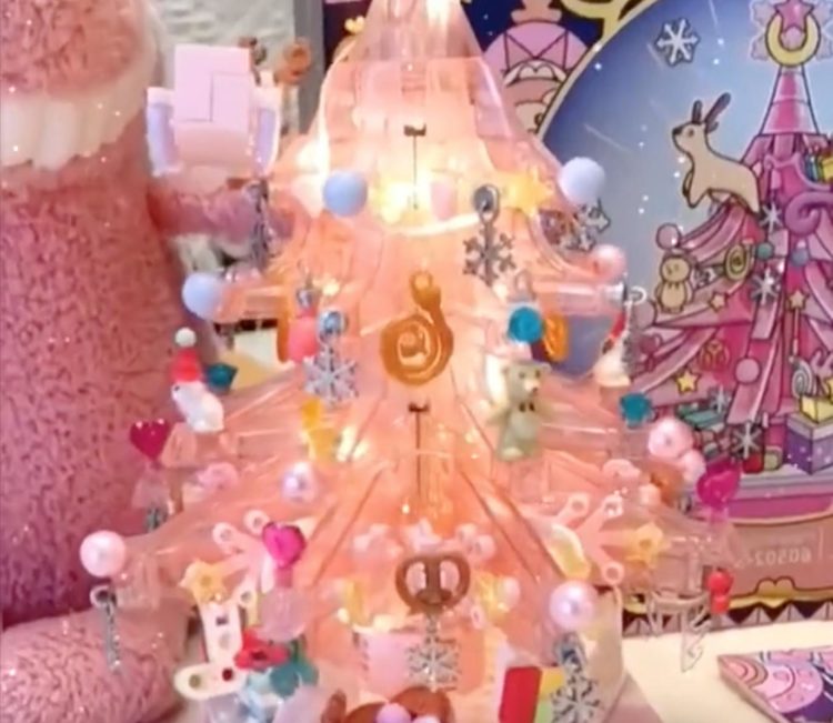 Where to get the Lego-style Crystal Christmas tree from TikTok