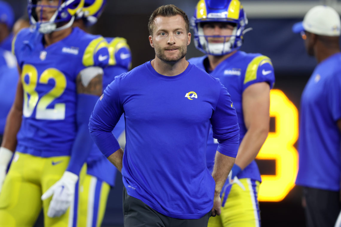 What is Monday Night Football game on 19 December (12/19/22)?