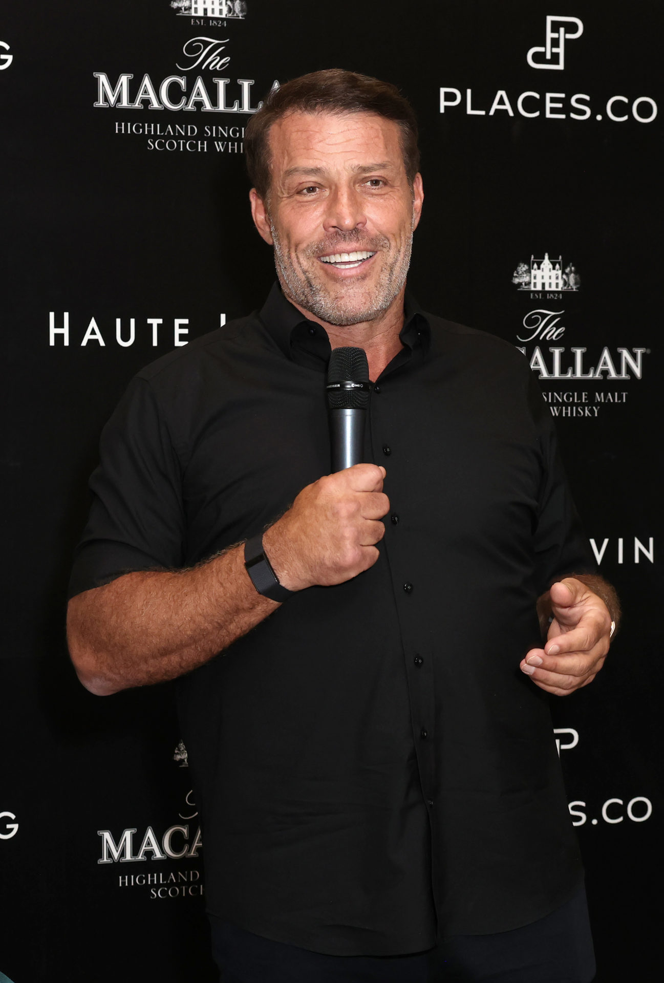 Haute Living Celebrates Tony Robbins With Places.co And The Macallan