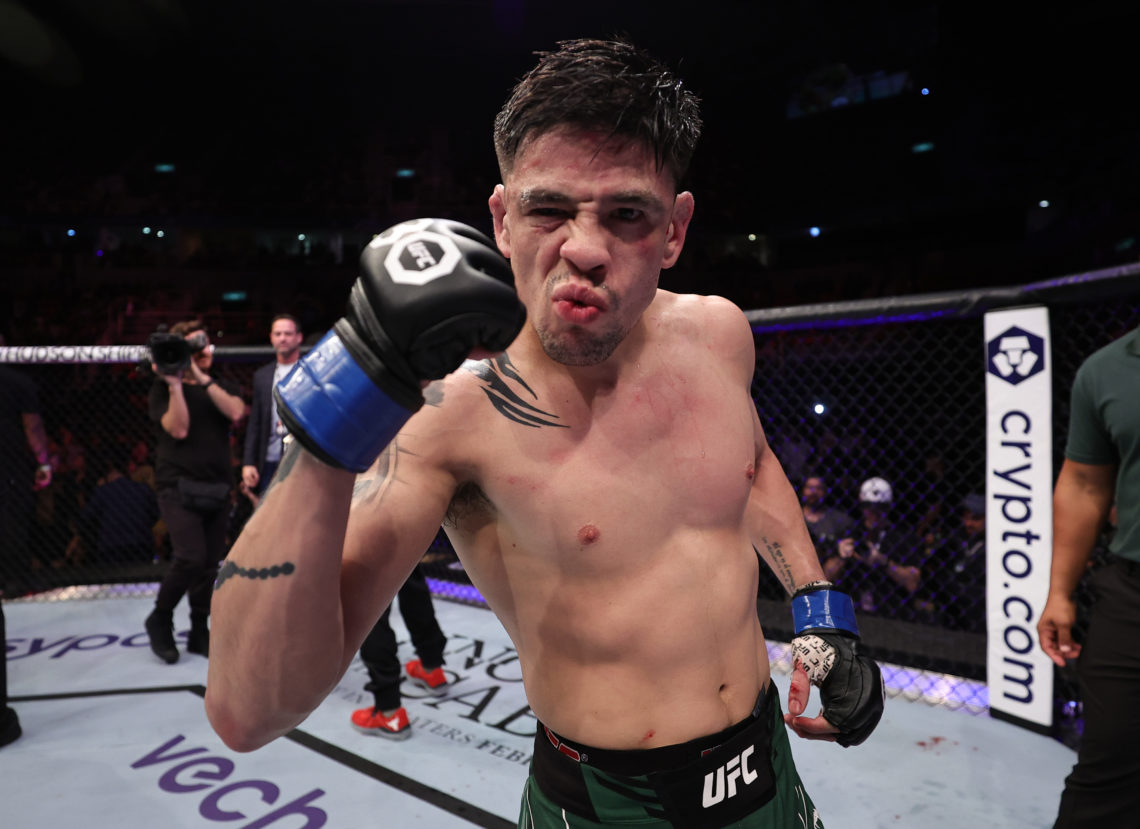 What does ‘Viva Mexico Perros’ mean? Moreno laughs off Brazilian fans after UFC win